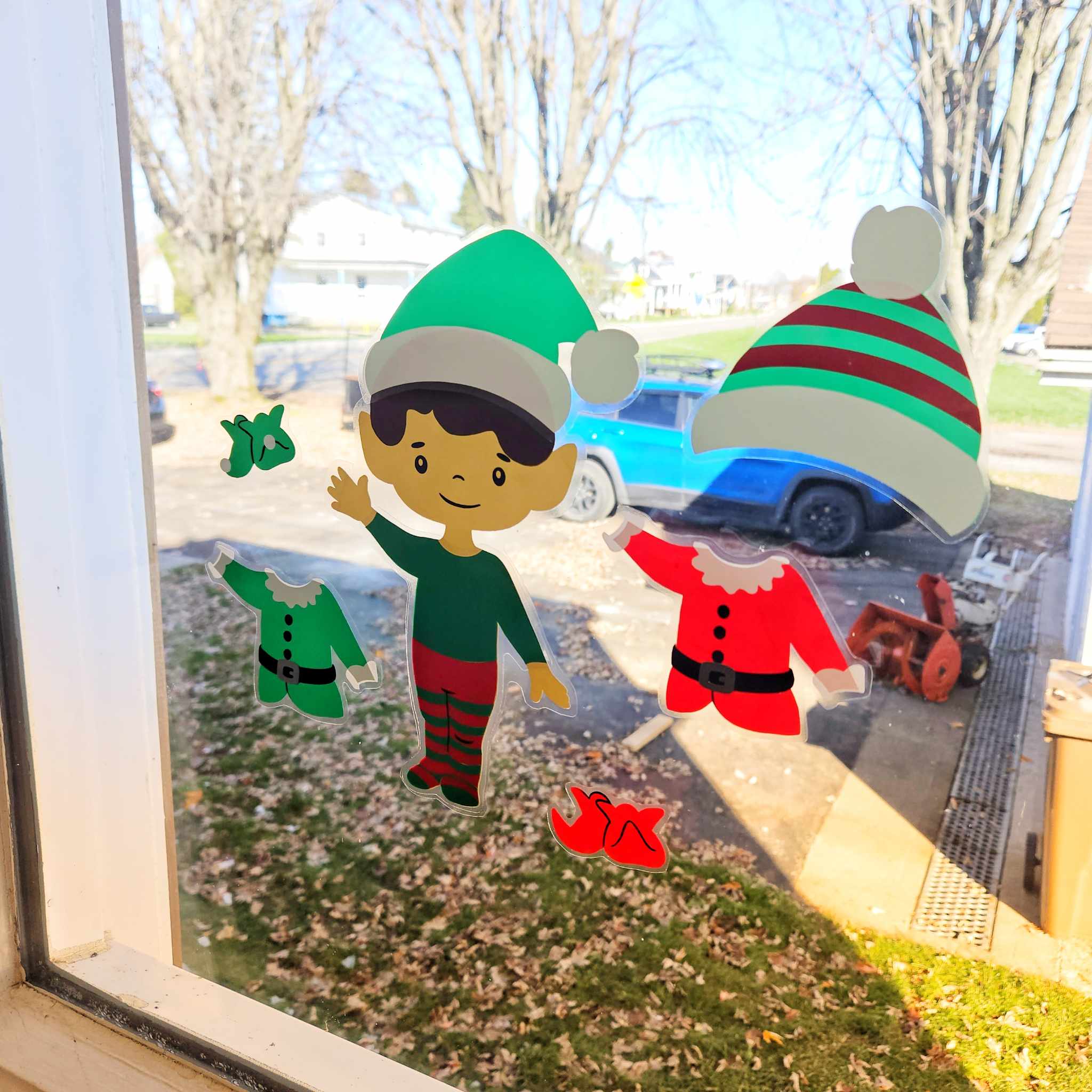 Décalques pour fenêtres DIY - Lutin de Noël